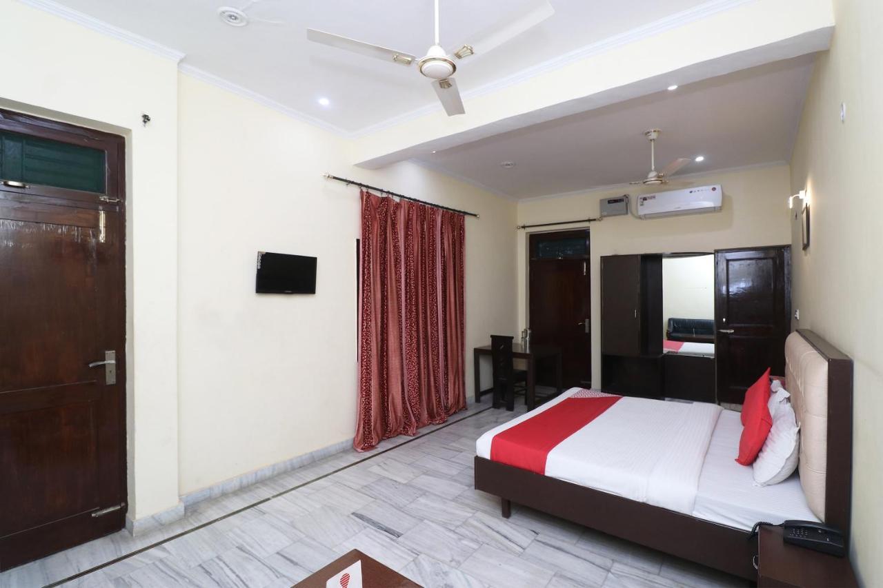 Oyo Hotel Ayaan Bareilly Luaran gambar