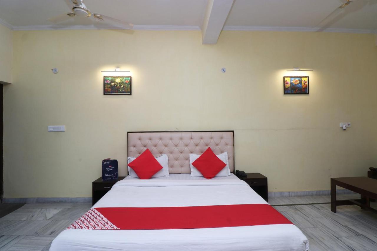 Oyo Hotel Ayaan Bareilly Luaran gambar