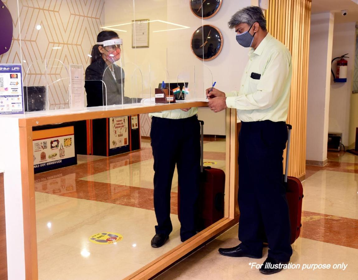 Oyo Hotel Ayaan Bareilly Luaran gambar